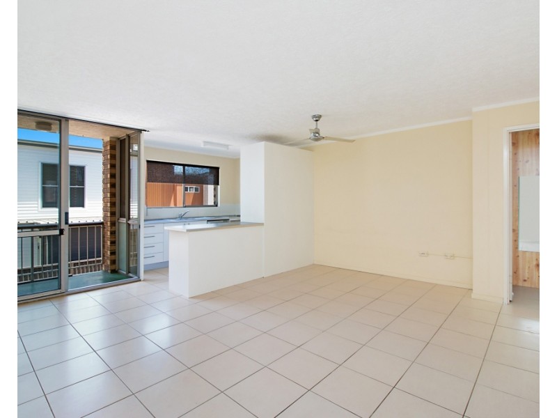 5/28 Coolangatta Road, Kirra QLD 4225