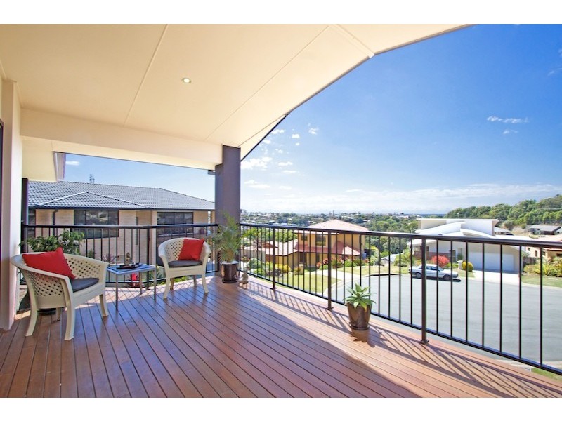 7 Mourne Terrace, Banora Point NSW 2486