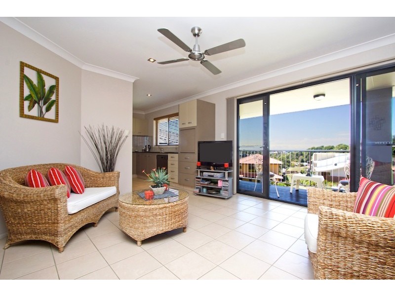 7 Mourne Terrace, Banora Point NSW 2486