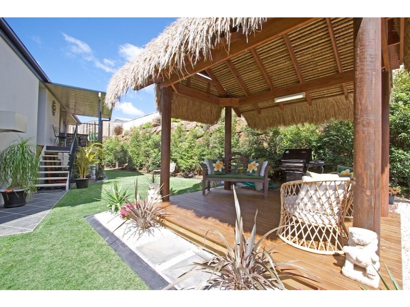 7 Mourne Terrace, Banora Point NSW 2486