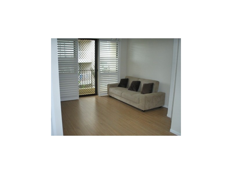 10/22 Musgrae Street “Kirra Breeze”, Kirra QLD 4225