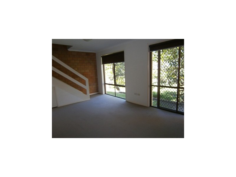 2/10 Honeysuckle Street, Tweed Heads West NSW 2485