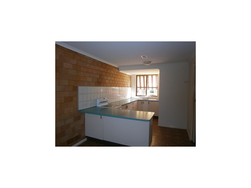 2/10 Honeysuckle Street, Tweed Heads West NSW 2485