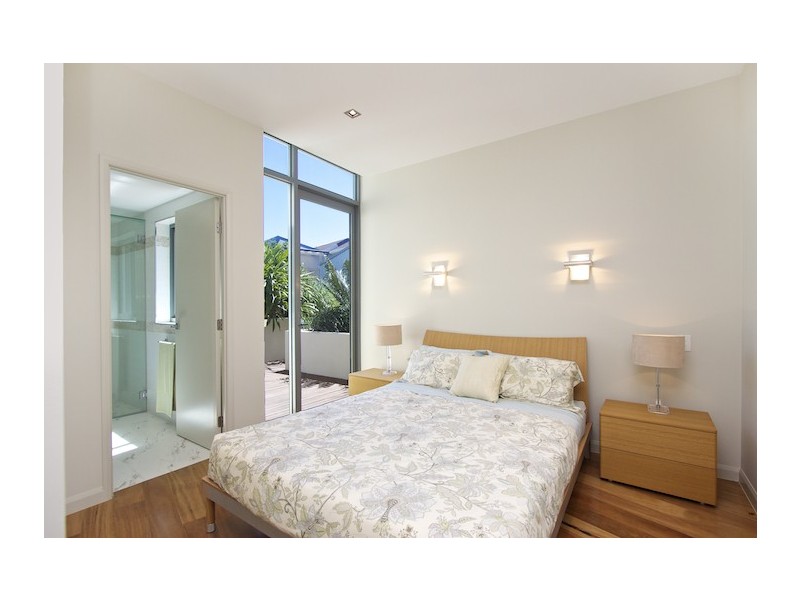 101/46 Pacific Parade ‘Kirra Wave’, Bilinga QLD 4225