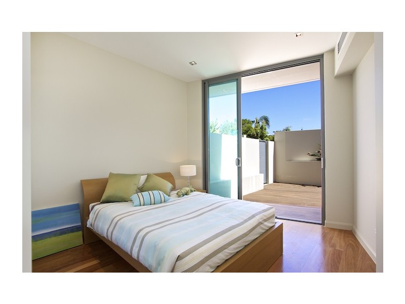 101/46 Pacific Parade ‘Kirra Wave’, Bilinga QLD 4225