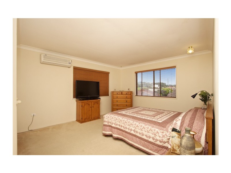 11 Pelican Place, Tweed Heads West NSW 2485