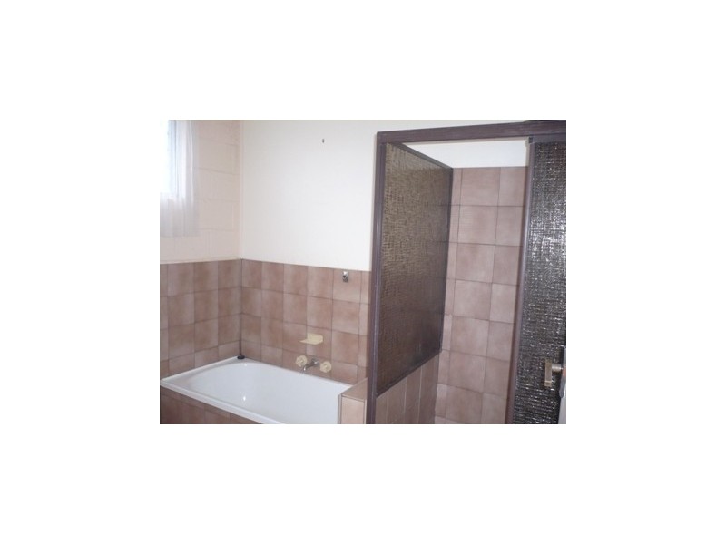 27 Riviera Avenue, Tweed Heads West NSW 2485