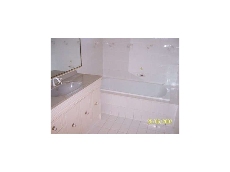 1/3 Gala Grove, Kirra QLD 4225