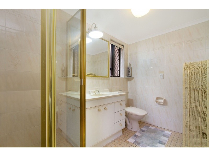 1/12 Boundary Street, Rainbow Bay QLD 4225