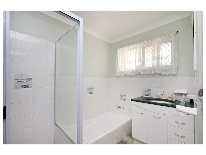 111 Pioneer Parade, Banora Point NSW 2486