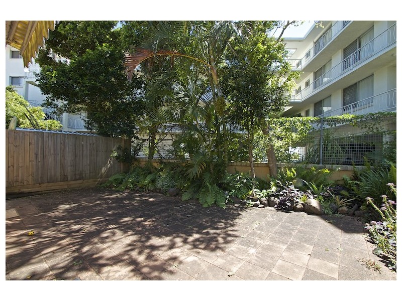 3/3 Winston St ‘Seaspray’, Kirra QLD 4225