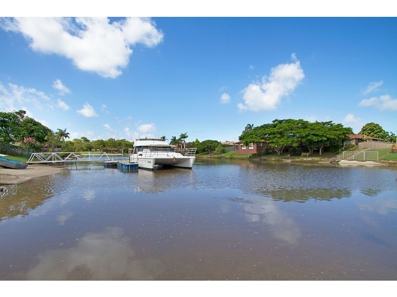 25 Plover Place, Tweed Heads West NSW 2485