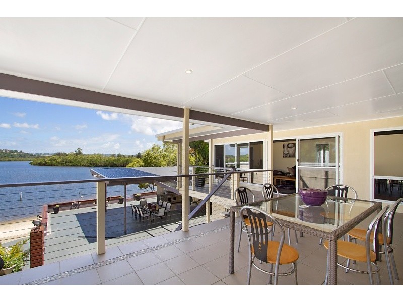 222 Kennedy Drive, Tweed Heads West NSW 2485