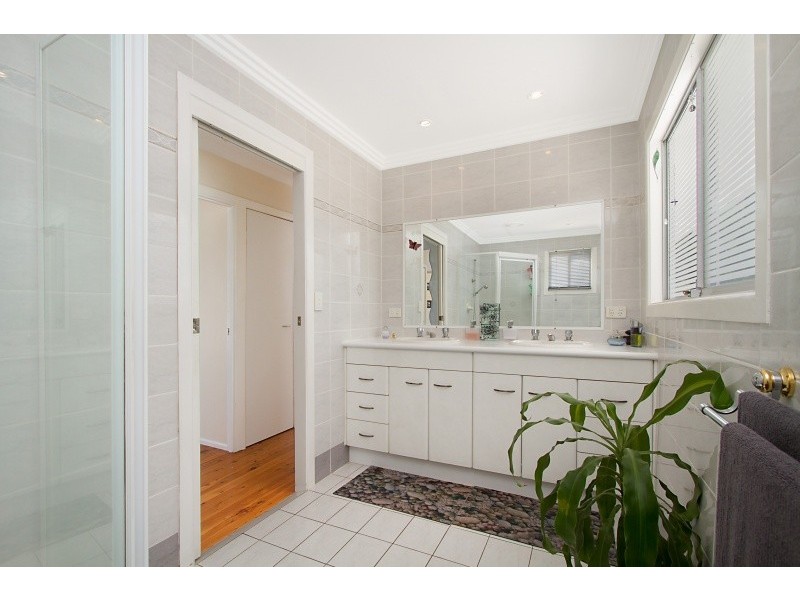 222 Kennedy Drive, Tweed Heads West NSW 2485