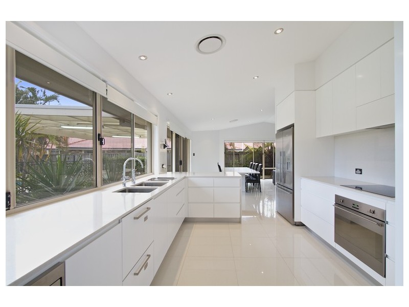 13 Botanical Circuit, Banora Point NSW 2486