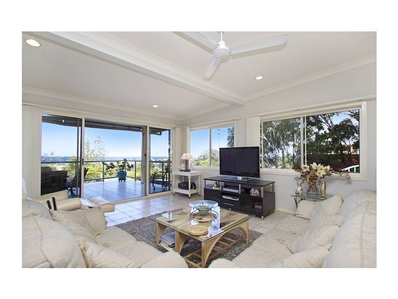 55 Wyberba Street, Tugun QLD 4224
