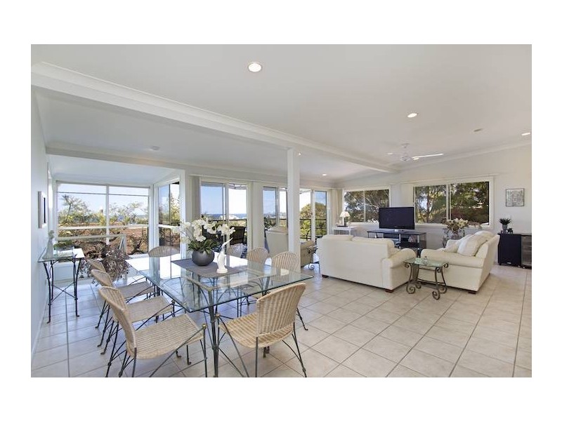 55 Wyberba Street, Tugun QLD 4224