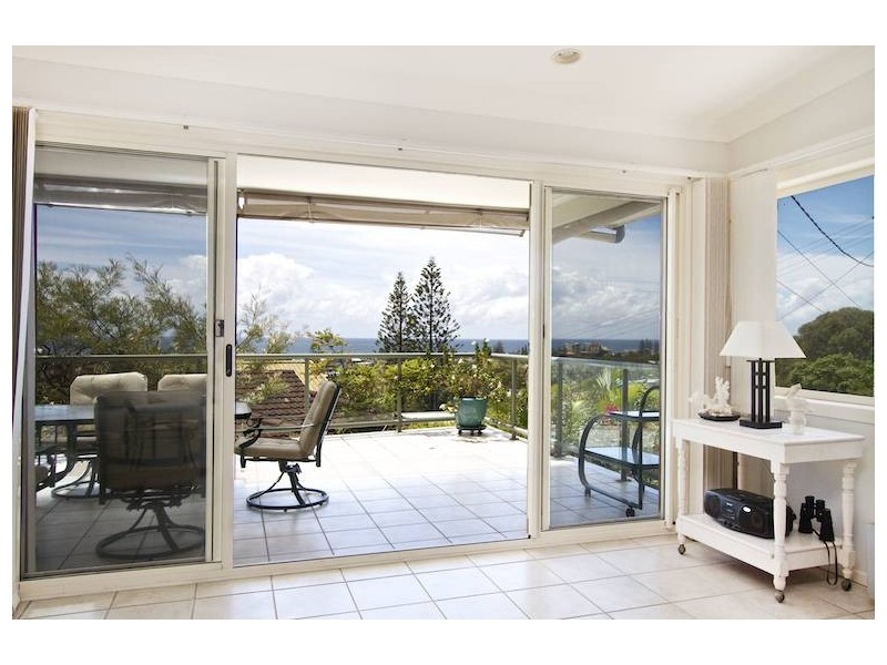 55 Wyberba Street, Tugun QLD 4224