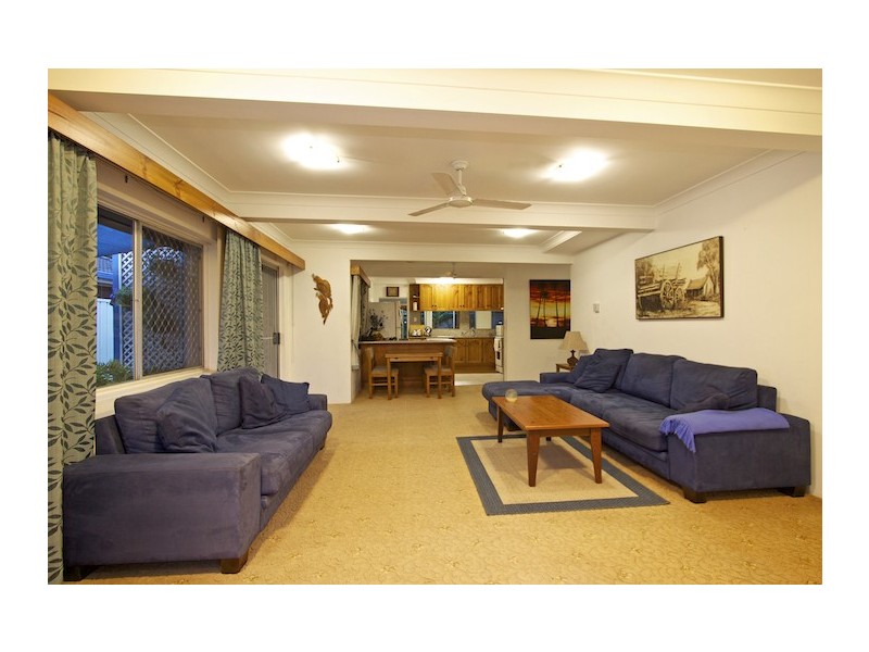 22 Cabarita Avenue, Tugun QLD 4224