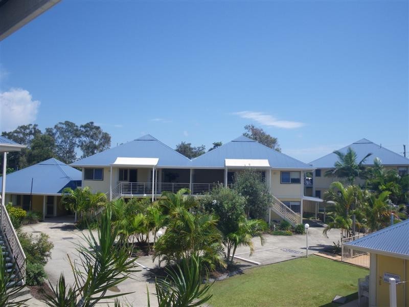 2 Creek Street, Hastings Point NSW 2489