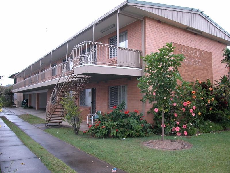 16 Haig Street, Kirra QLD 4225