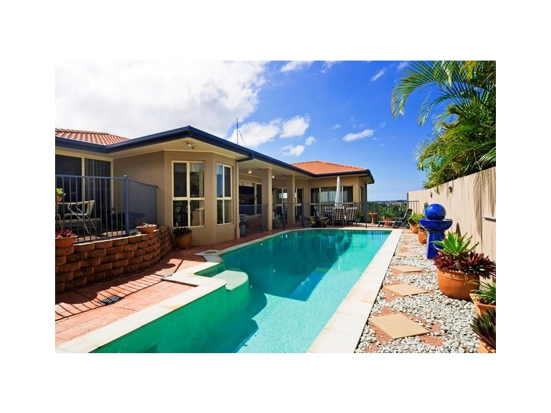 24 Tralee Drive, Banora Point NSW 2486