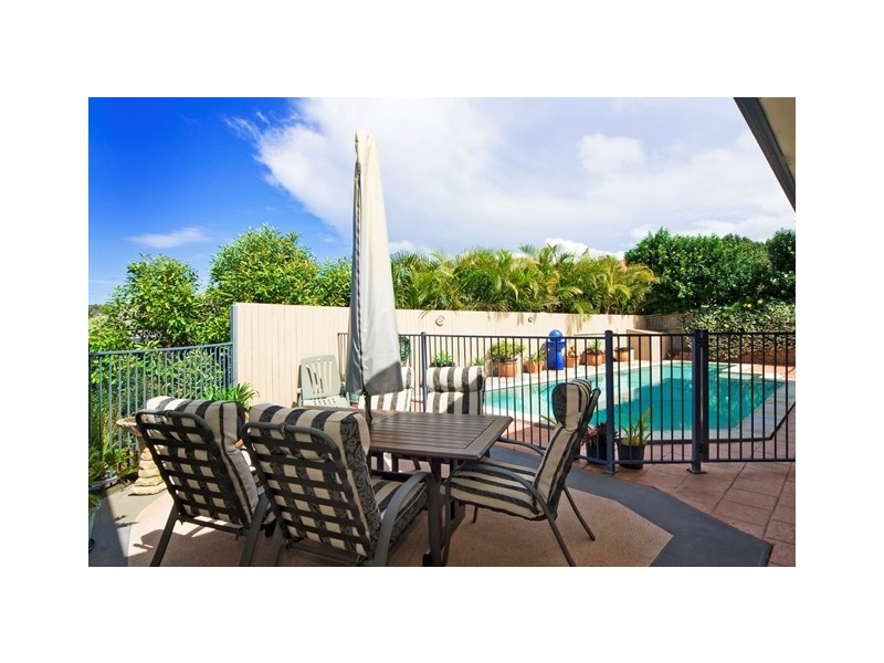 24 Tralee Drive, Banora Point NSW 2486