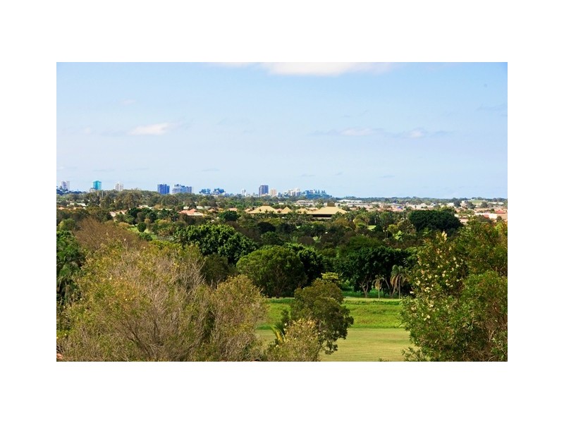 24 Tralee Drive, Banora Point NSW 2486