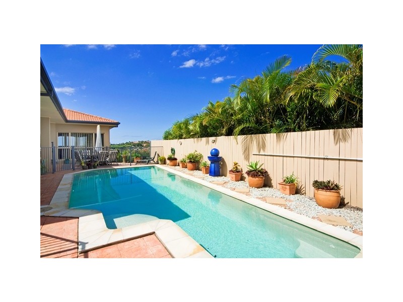 24 Tralee Drive, Banora Point NSW 2486