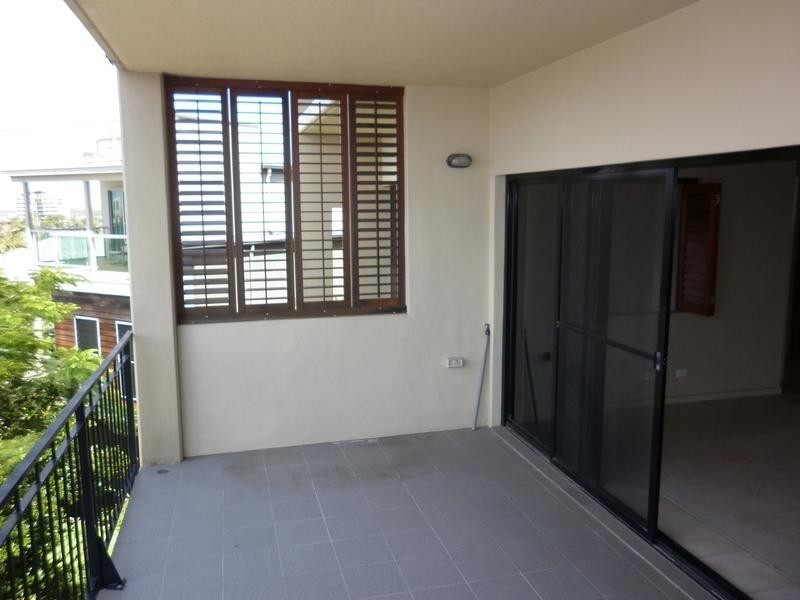 4/47 Tweed Street, Coolangatta QLD 4225