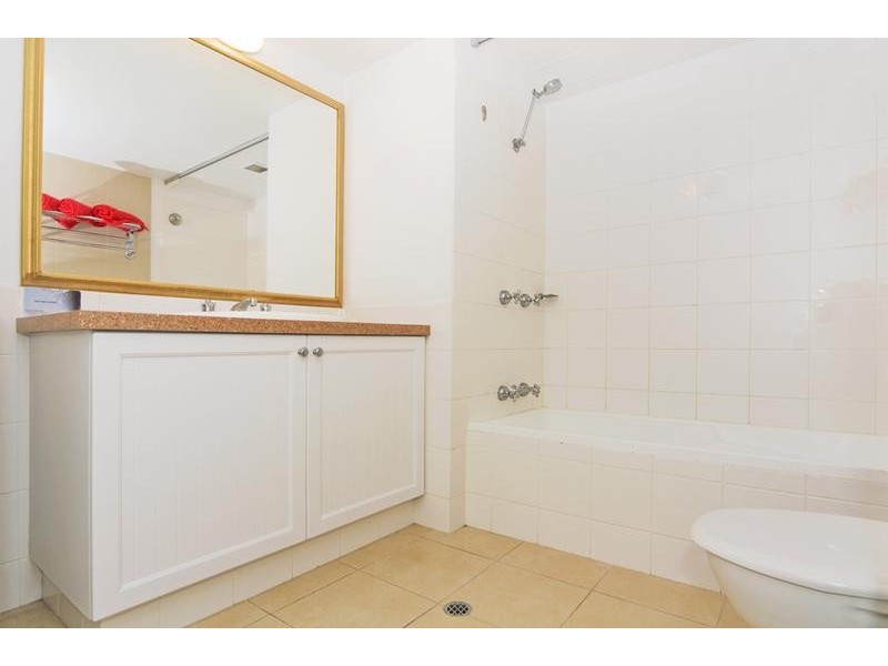 324/99 Grifith Street, Coolangatta QLD 4225