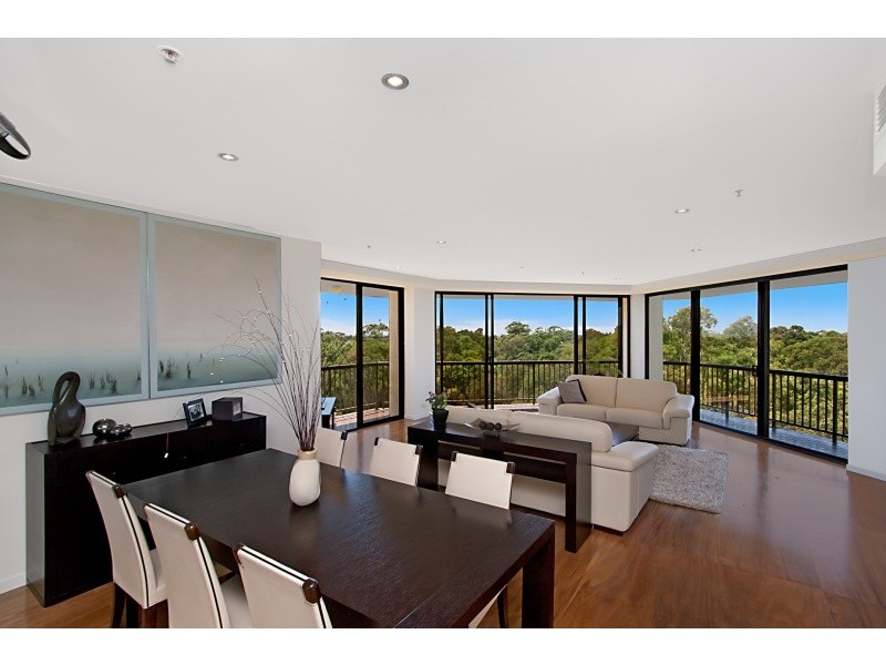 801/22 Kirkwood Road ‘Pinehurst’, Tweed Heads South NSW 2486