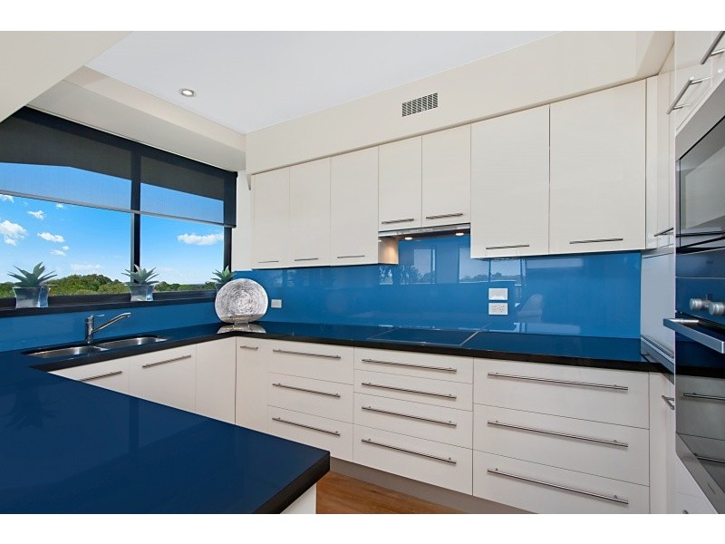 801/22 Kirkwood Road ‘Pinehurst’, Tweed Heads South NSW 2486