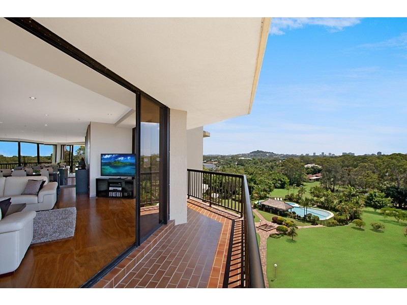 801/22 Kirkwood Road ‘Pinehurst’, Tweed Heads South NSW 2486