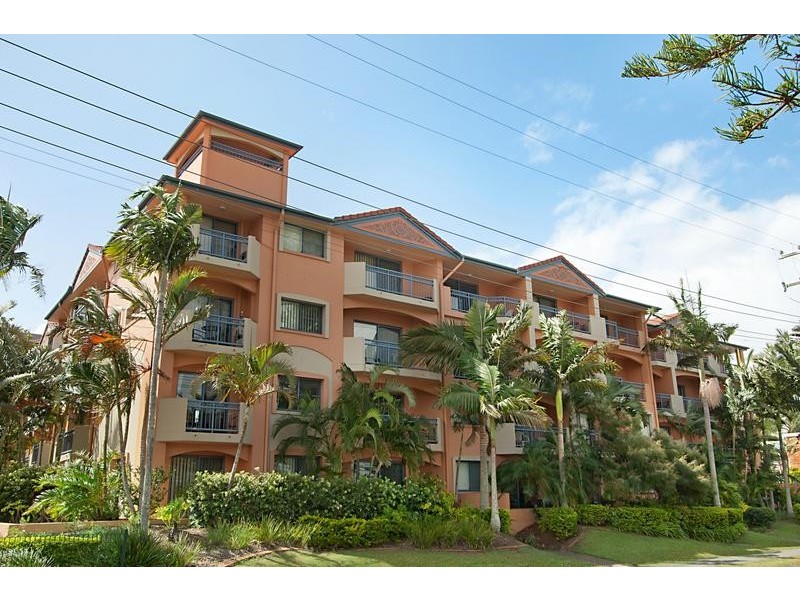 22/5 Hill Street ‘Bella Mare’, Rainbow Bay QLD 4225
