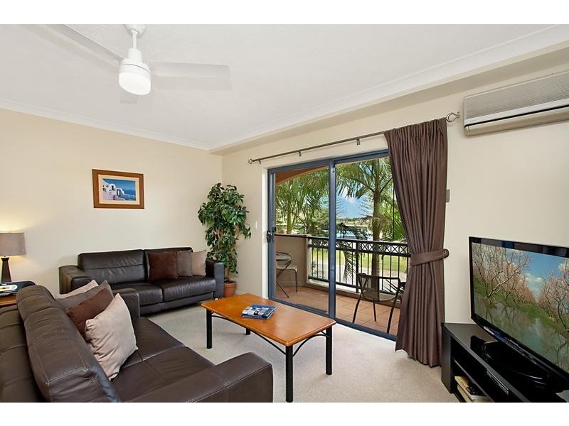 22/5 Hill Street ‘Bella Mare’, Rainbow Bay QLD 4225