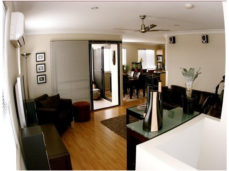 1/22 Lantau Cres, Varsity Lakes QLD 4227