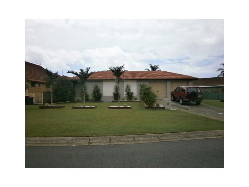 21 Bambaroo Crescent, Tweed Heads NSW 2485