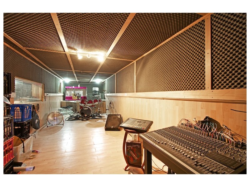 16 Nangana Street, Tugun QLD 4224