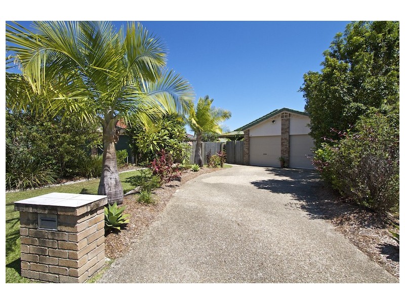 2/20 Mollys Place, Currumbin Waters QLD 4223