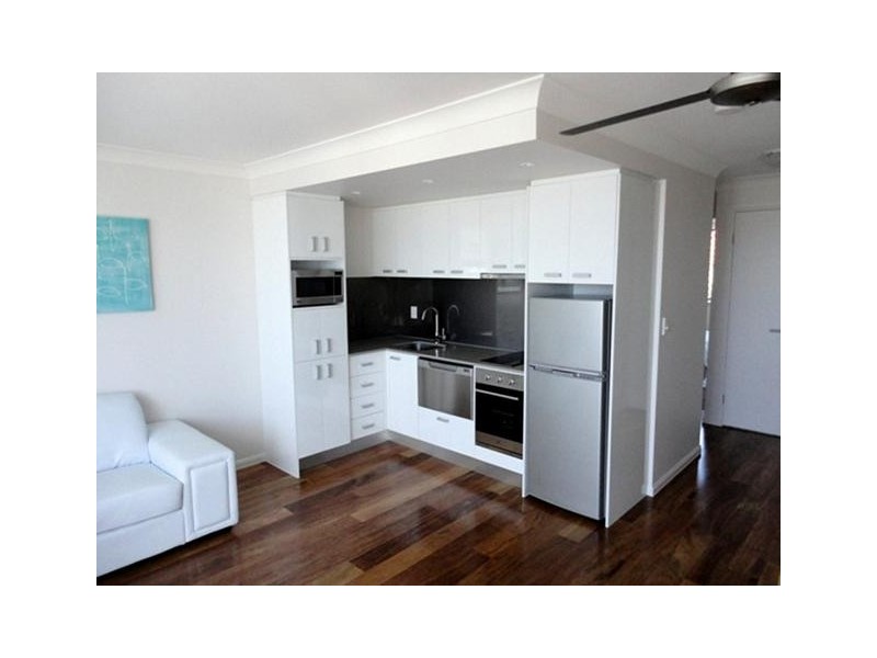 1/92-96 Musgrave Street, Coolangatta QLD 4225