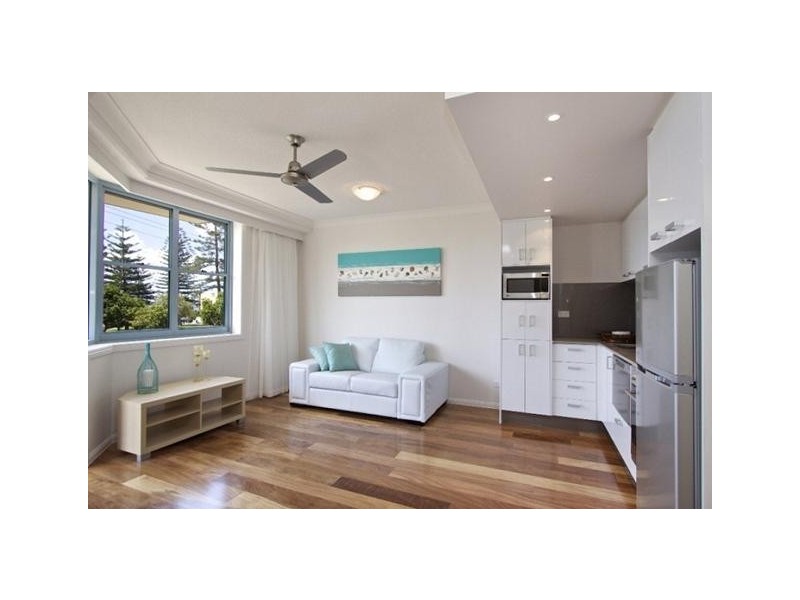 1/92-96 Musgrave Street, Coolangatta QLD 4225