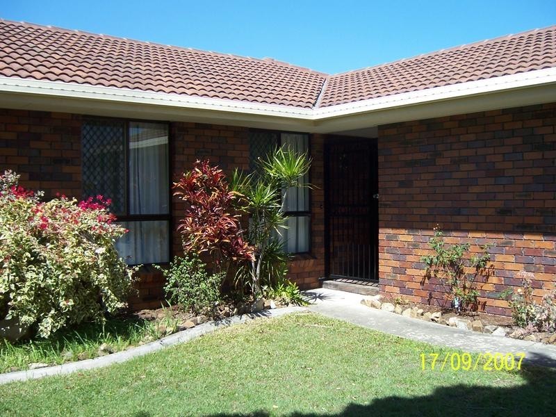 211 Nineteenth Avenue, Palm Beach QLD 4221