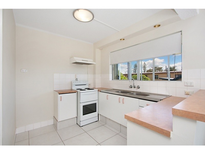 1/200 Pacific Parade, Bilinga QLD 4225