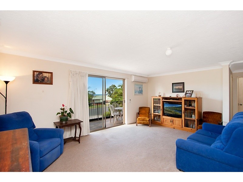 2/31 Alinjarra Drive, Tugun QLD 4224