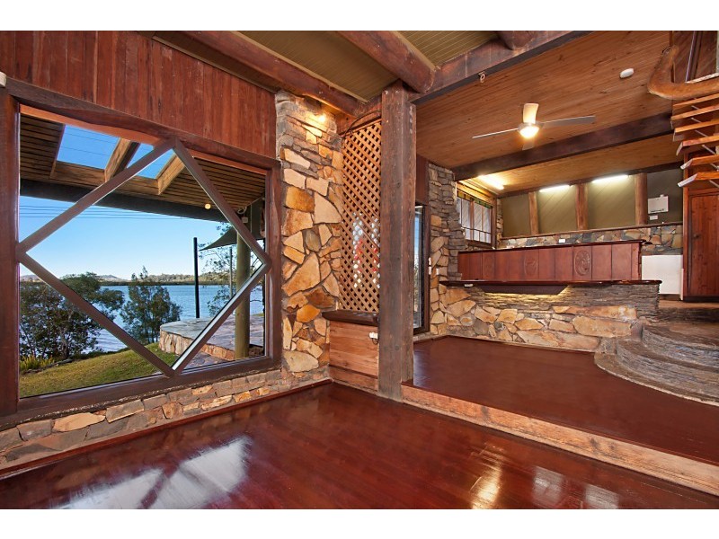 104 Broadwater Esplanade, Bilambil Heights NSW 2486