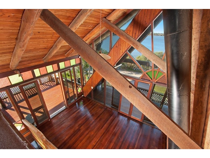 104 Broadwater Esplanade, Bilambil Heights NSW 2486