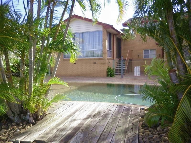 73 Sunset Blvd, Tweed Heads West NSW 2485