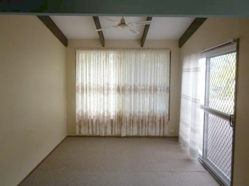 73 Sunset Blvd, Tweed Heads West NSW 2485