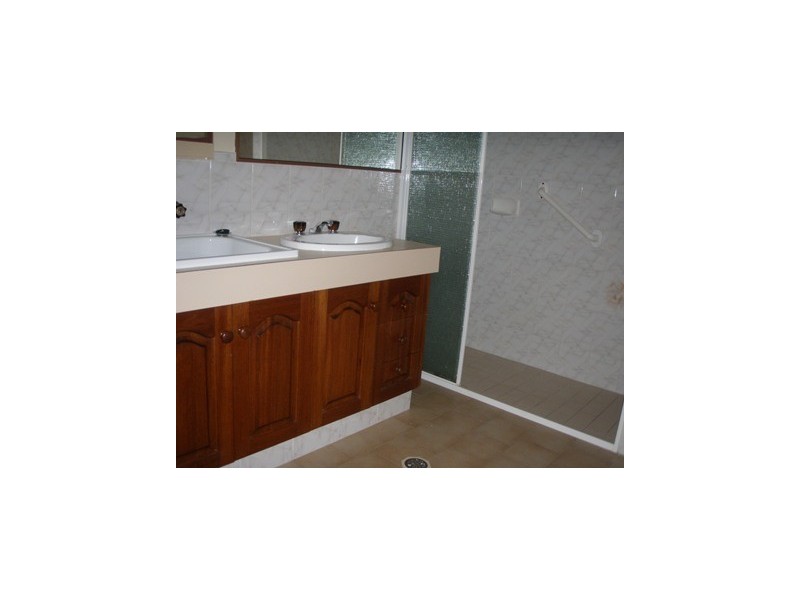 3/18 Lanham Street, Coolangatta QLD 4225